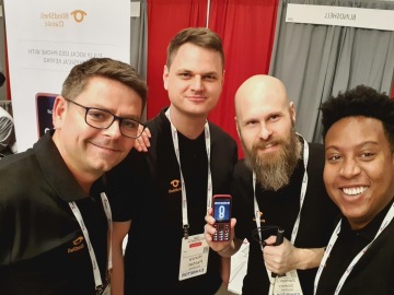 BlindShell Team auf einer internationalen Konferenz